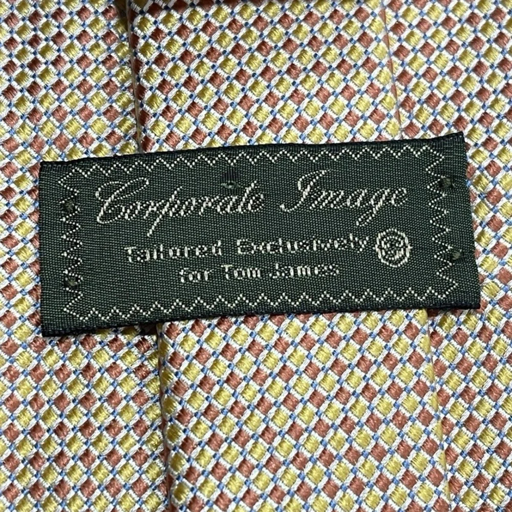 Corporate image tailored exclusively for Tom James elegant 100% silk mens tie - Picture 7 of 12